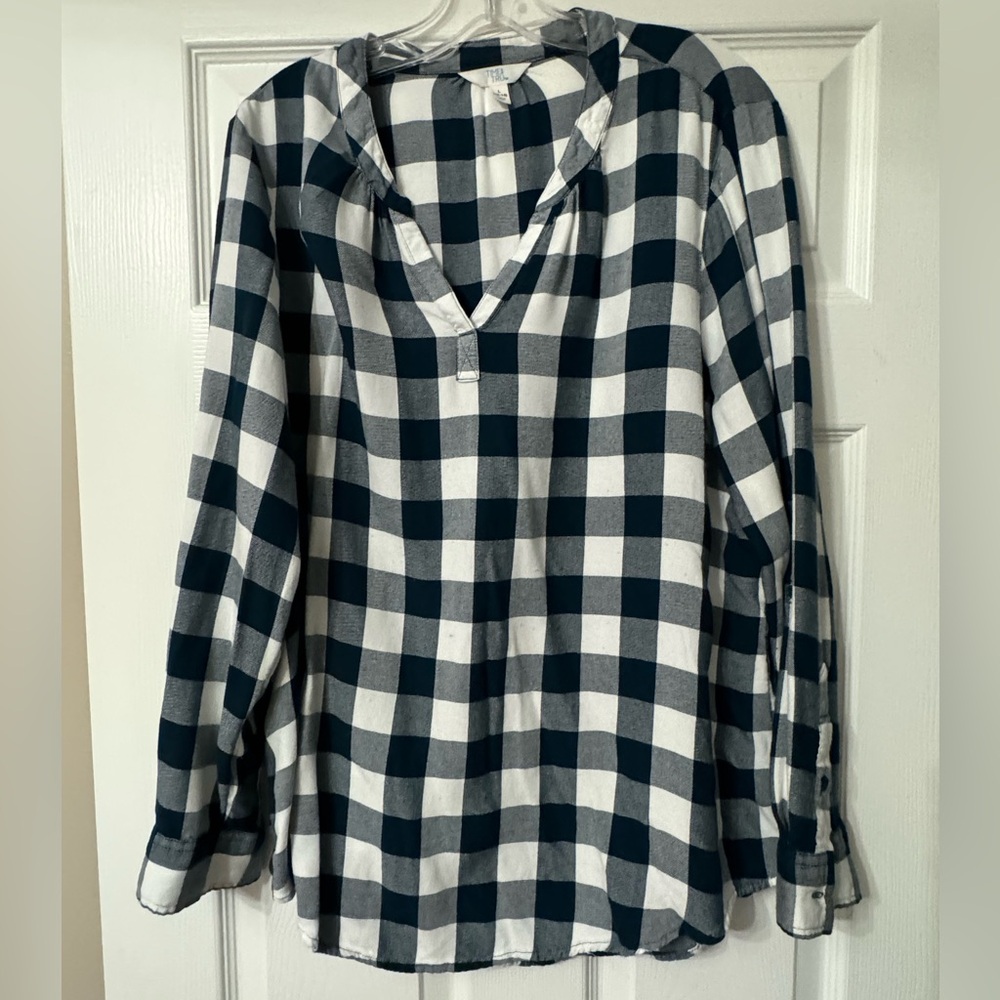 Lightweight Long Sleeve V-neck Tunic Flannel